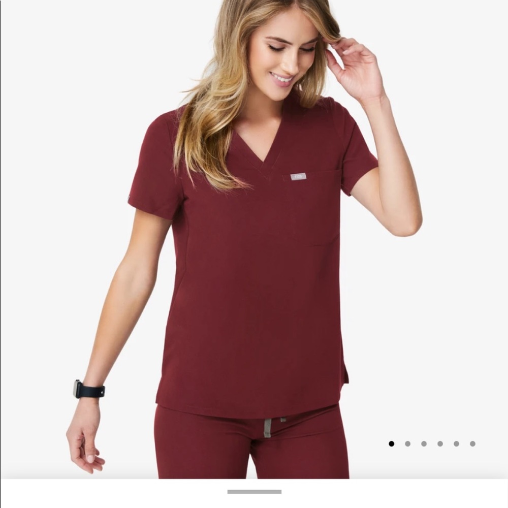 Figs Burgundy Scrub Set XS
